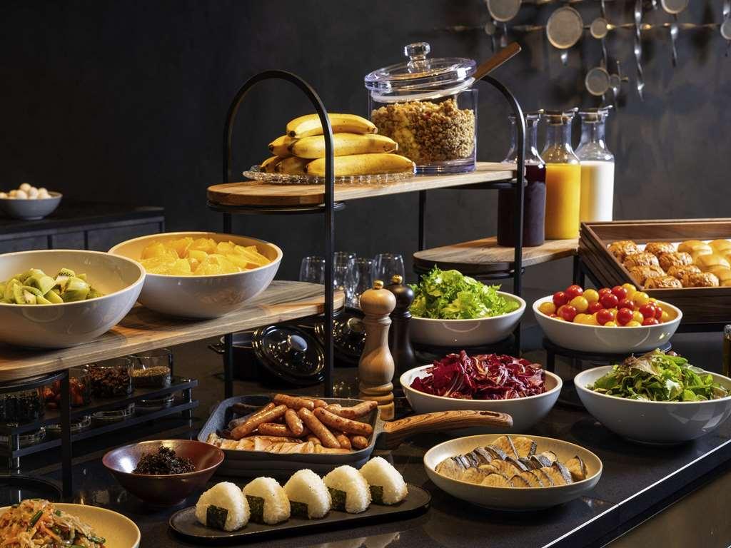 Mercure Tokyo Haneda Airport المطعم الصورة